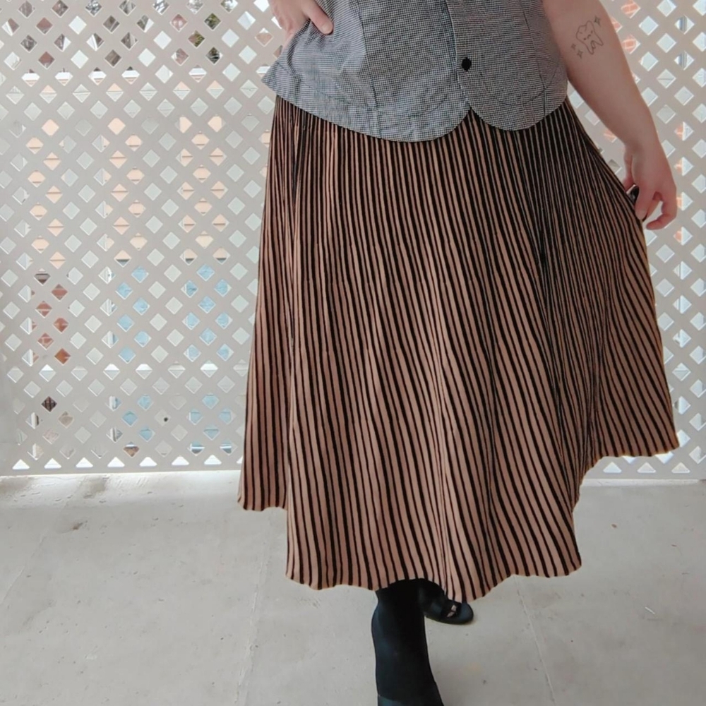 New With Tags Ninety Clothing Co. Black & Camel Vertical Striped Knit Maxi Skirt